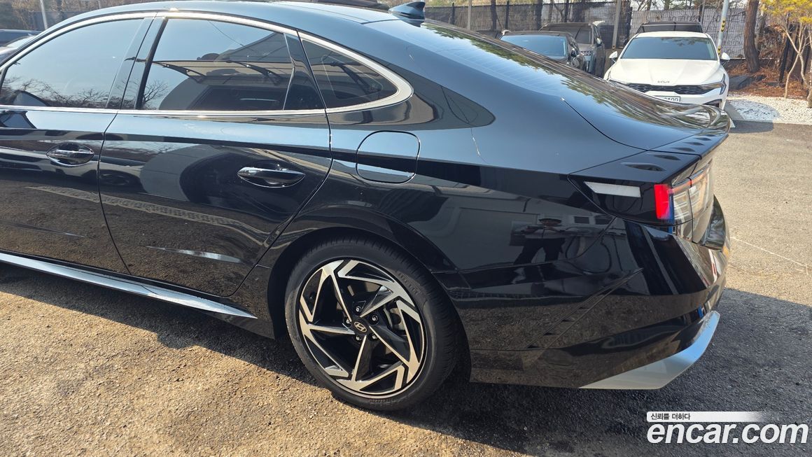 Hyundai Sonata 2.0, 2024