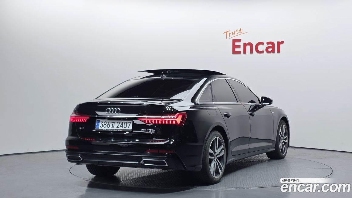 Audi A6 45 TFSI Quattro Premium, 2022