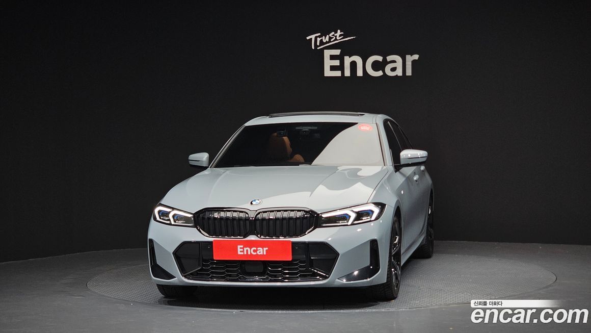 BMW 3-Series 320i M Sport, 2024