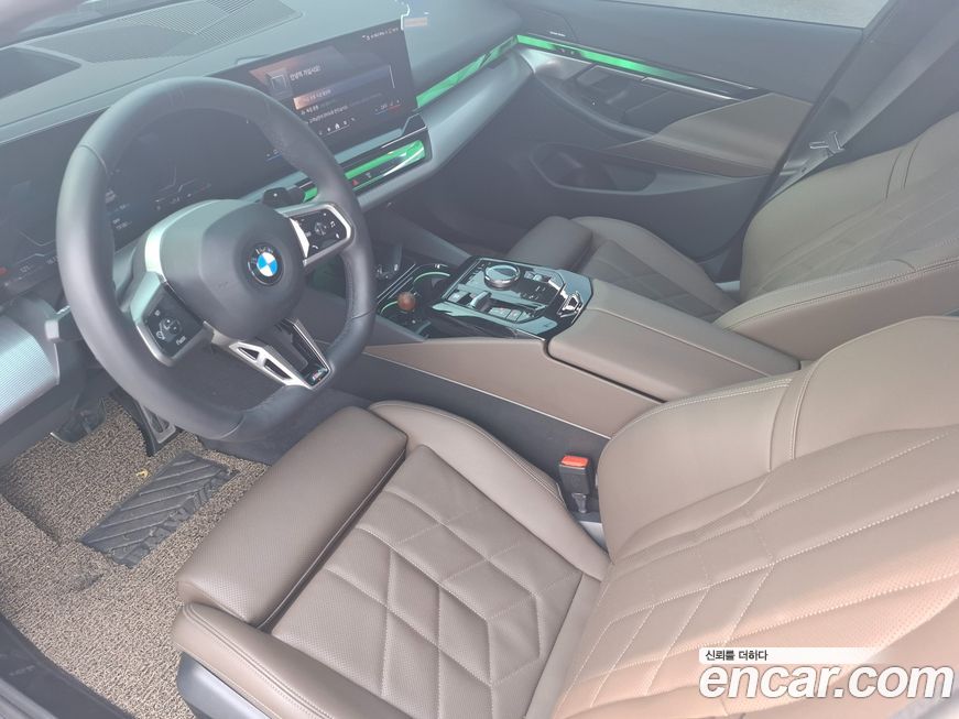 BMW 5-Series 523d M Sport, 2025