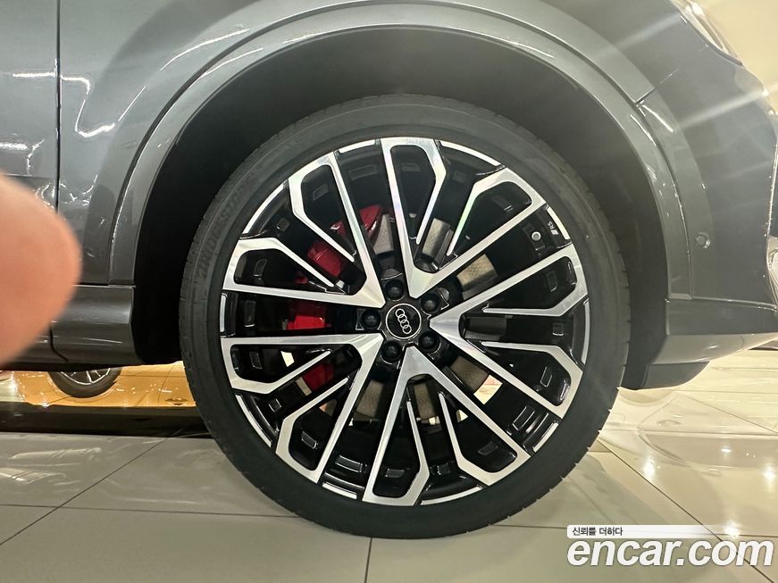 Audi SQ7 4.0 TFSI Quattro, 2026