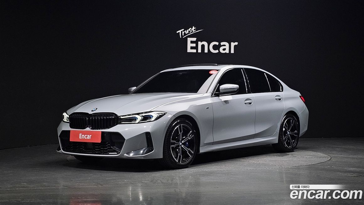 BMW 3-Series 320i M Sport, 2025