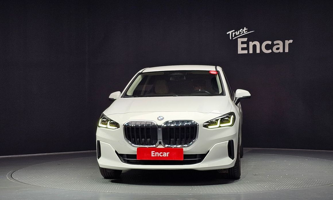 BMW 2-Series 218d Advantage, 2025
