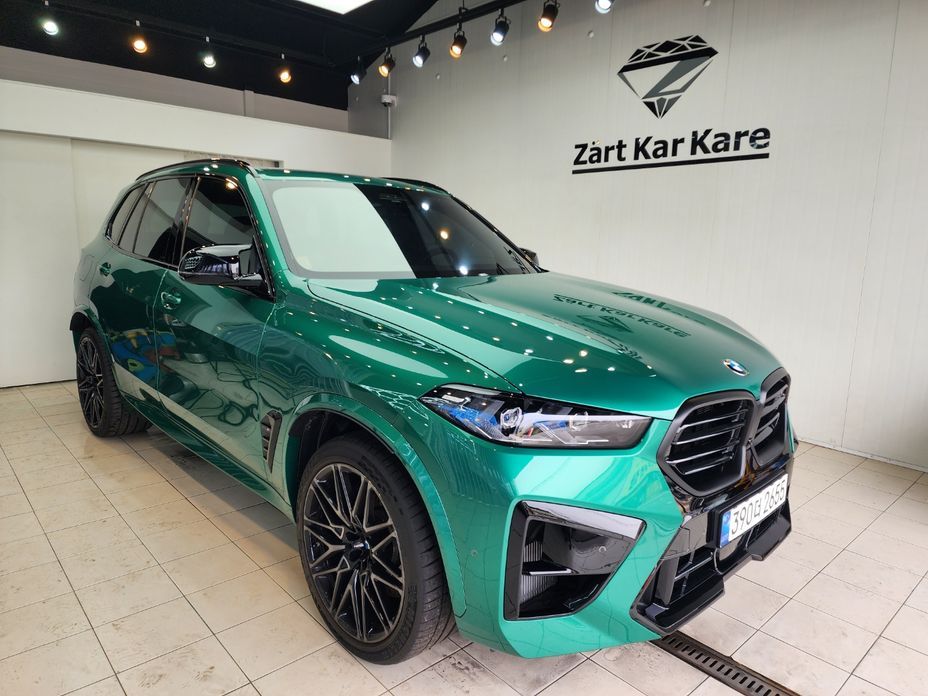 BMW X5M 4.4 Competition, 2025