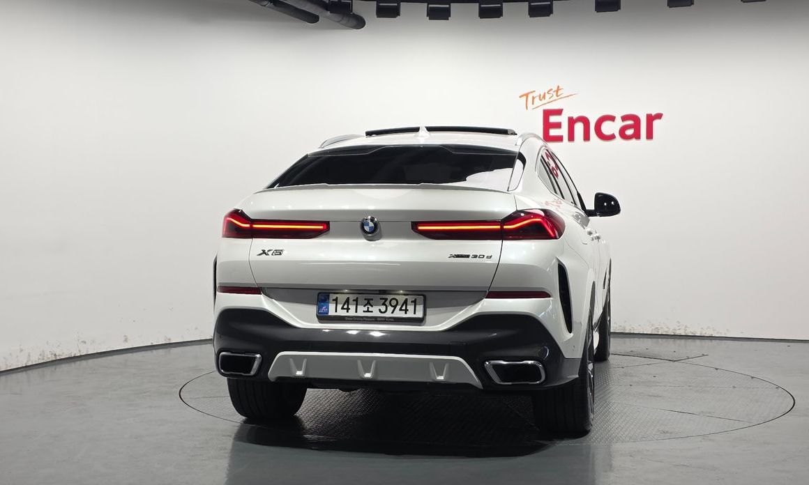 BMW X6 xDrive30d M Sport, 2021