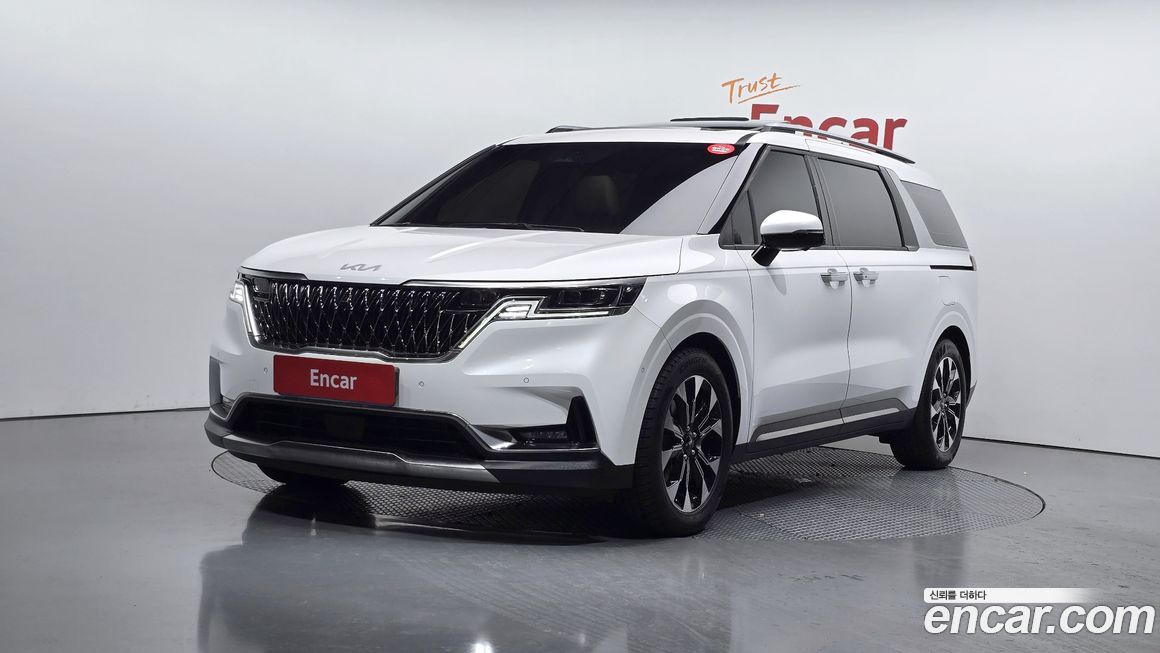 Kia Carnival 9-Seater Signature, 2023