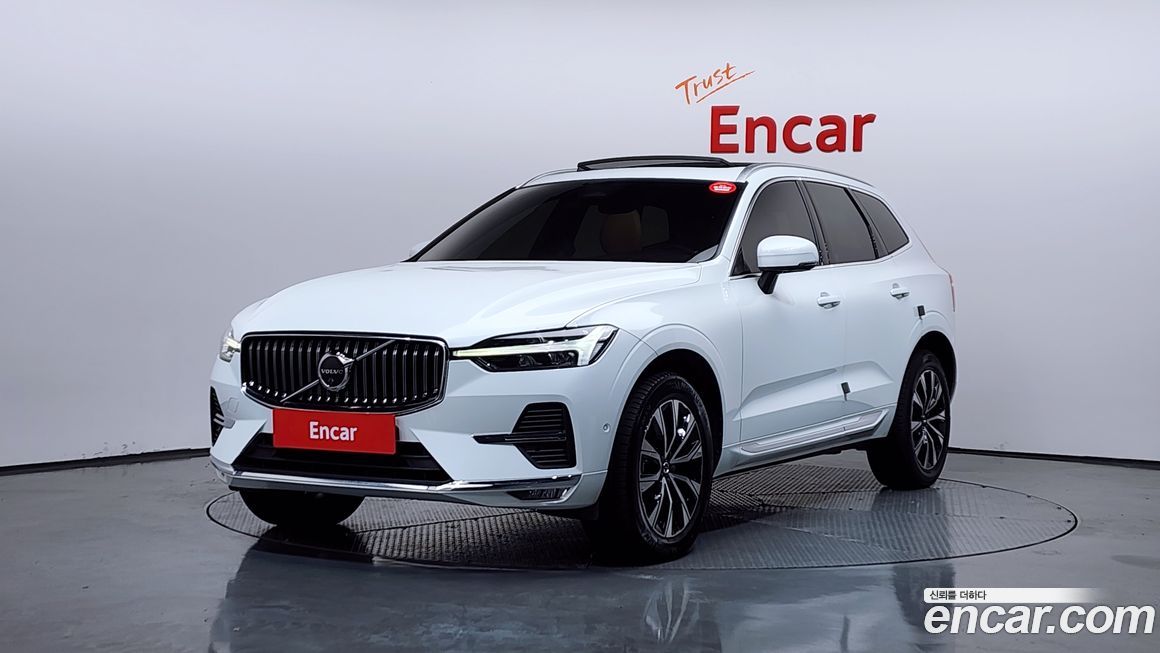 Volvo XC60 B5 Ultimate Bright, 2023