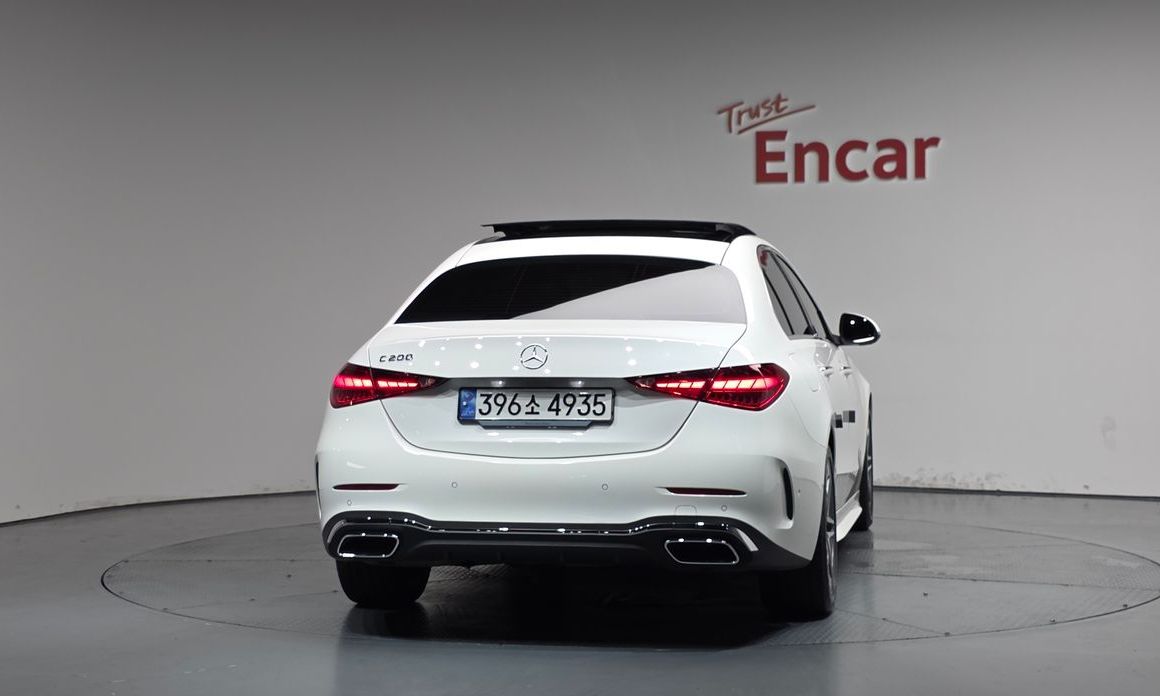 Mercedes-Benz C-Class C200 AMG Line, 2024