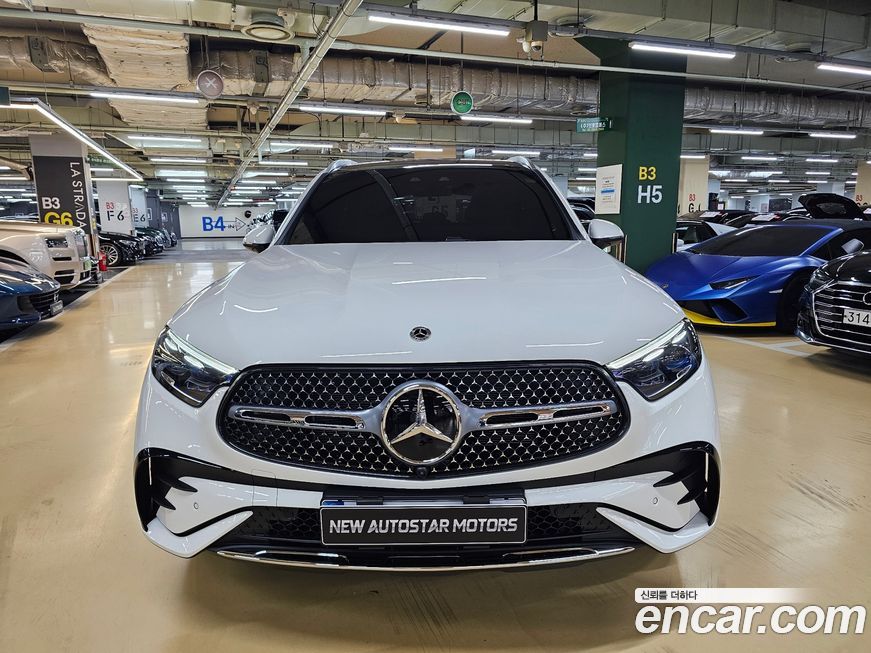 Mercedes-Benz GLC-Class GLC300 4MATIC AMG Line, 2025