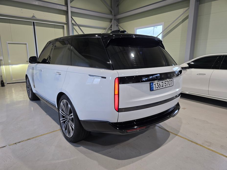 Land Rover Range Rover P530 Autobiography, 2024