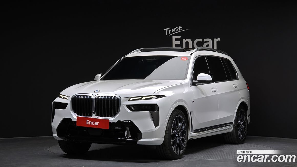 BMW X7 xDrive 40i M Sport 6STR, 2025