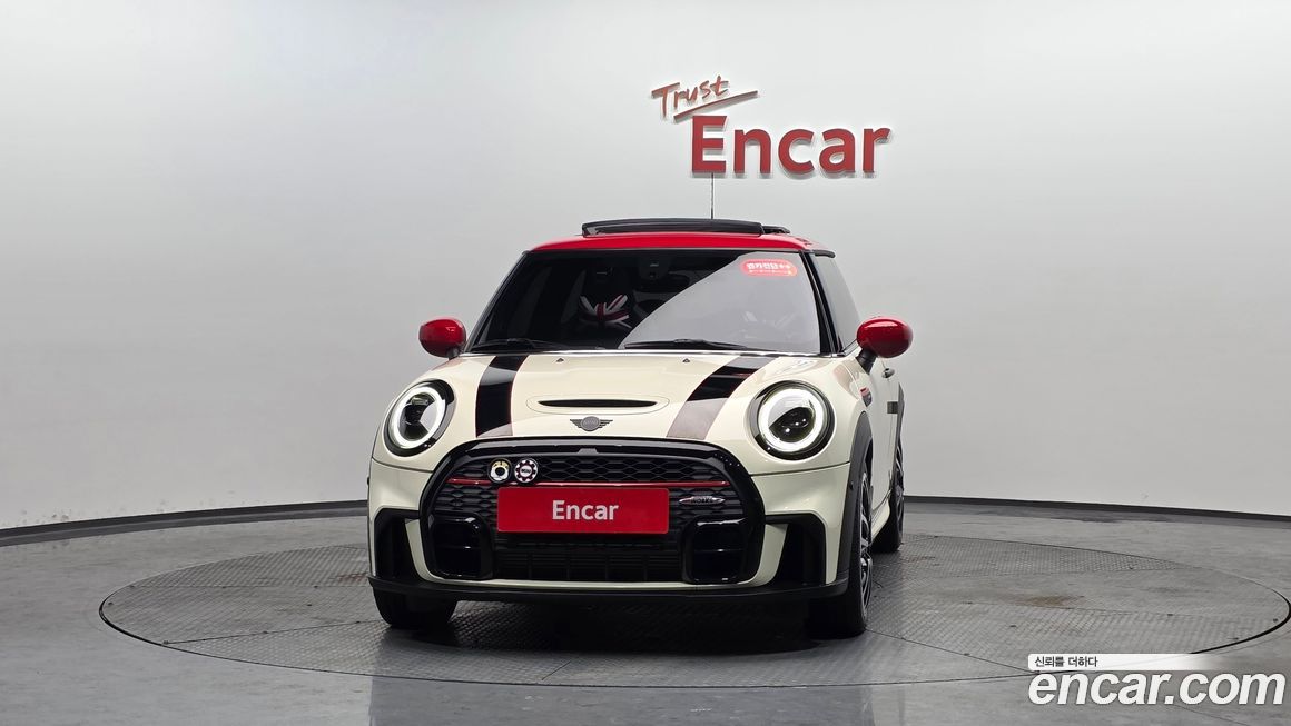 Mini Cooper JCW, 2023