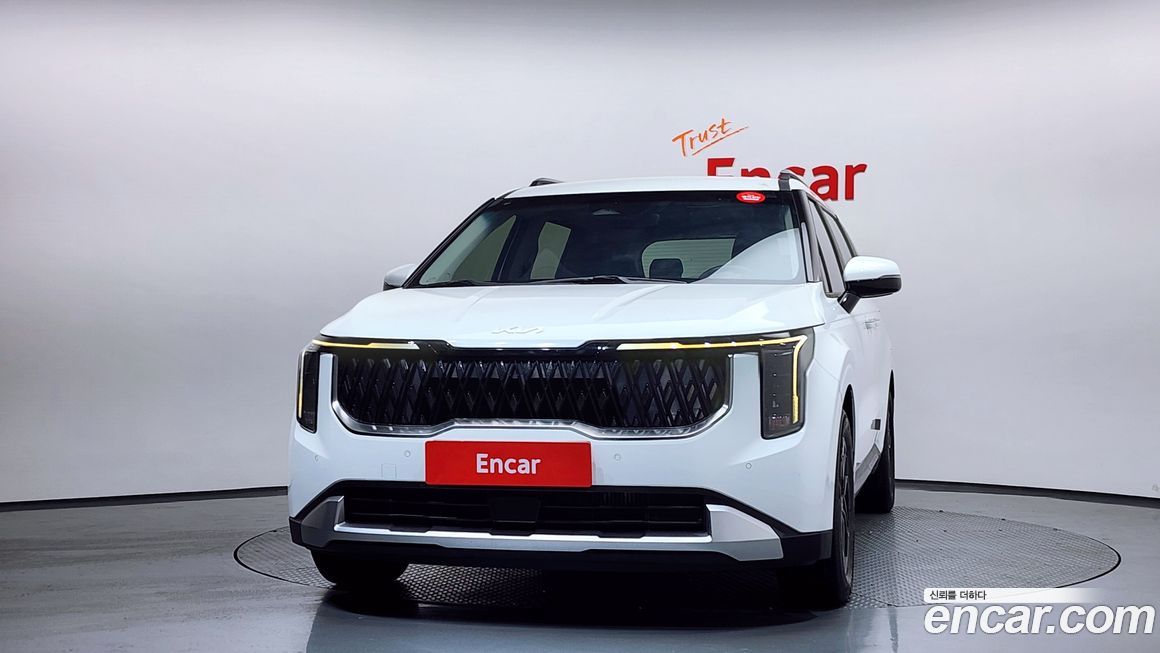 Kia Carnival 9-Seater Prestige, 2024