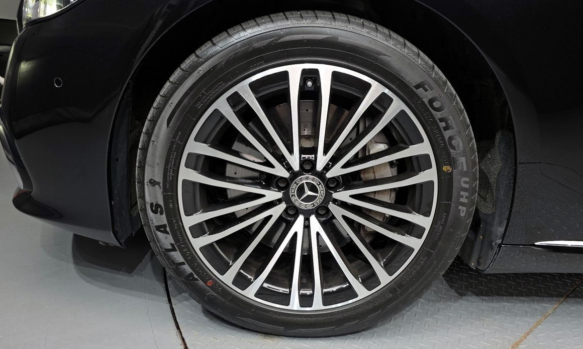Mercedes-Benz S-Class S450 d 4MATIC, 2024