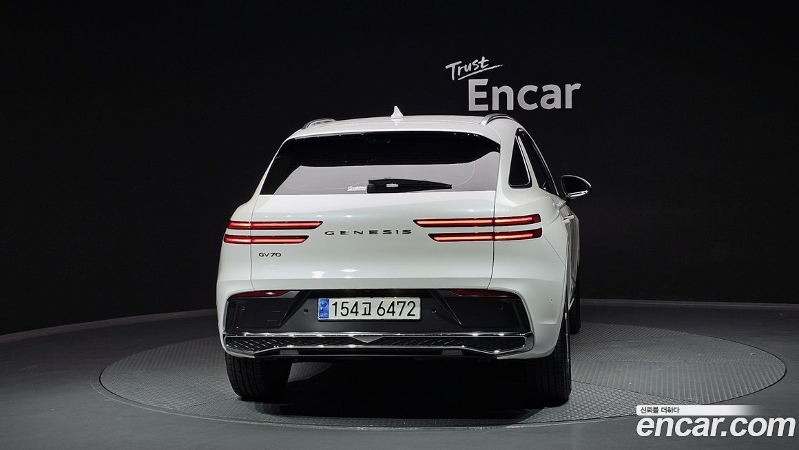 Genesis GV70 2.5T Gasoline 2WD, 2025