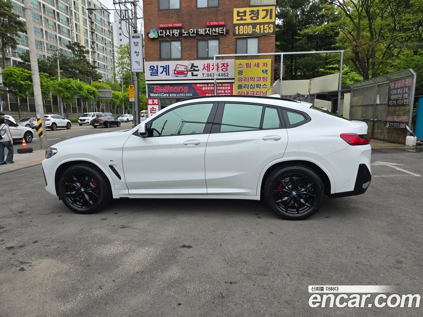 BMW X4 xDrive20i M Sports Pro, 2023