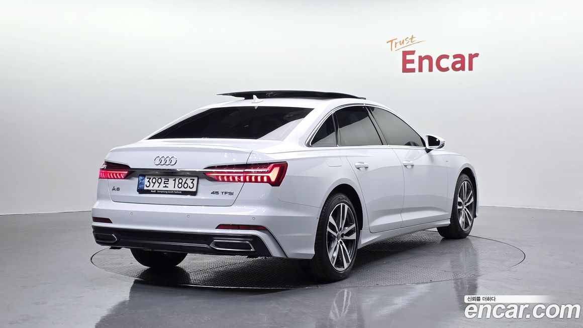 Audi A6 45 TFSI Premium, 2023