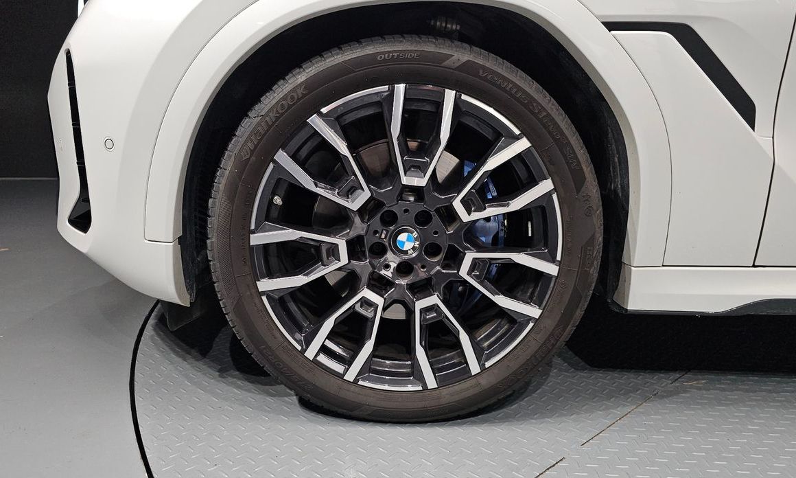 BMW X6 xDrive40i M Sport, 2025