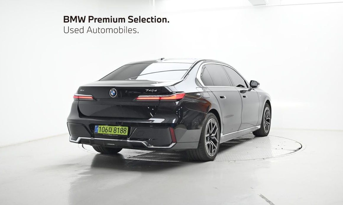 BMW 7-Series 740d xDrive M Sport, 2025