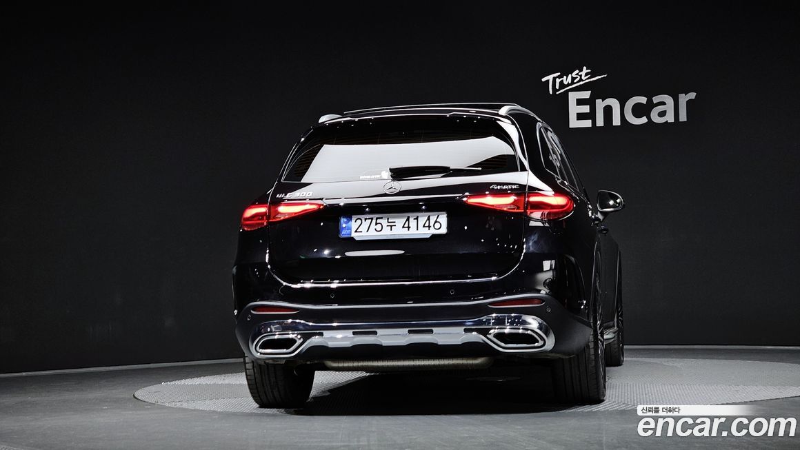 Mercedes-Benz GLC-Class GLC300 4MATIC AMG Line, 2023