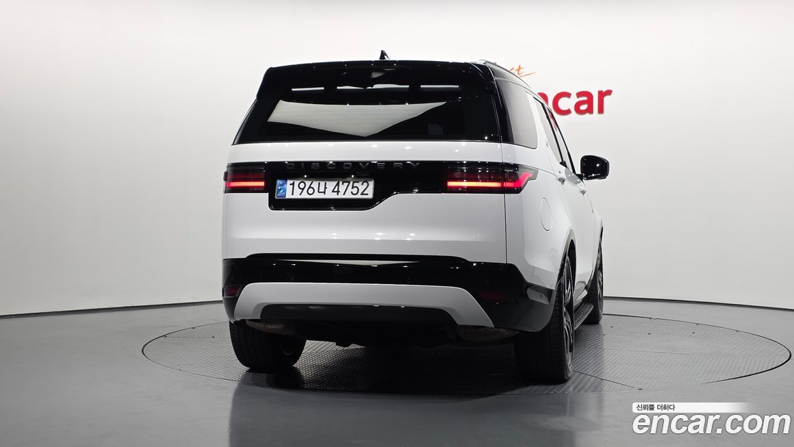 Land Rover Discovery P360 Dynamic HSE, 2024