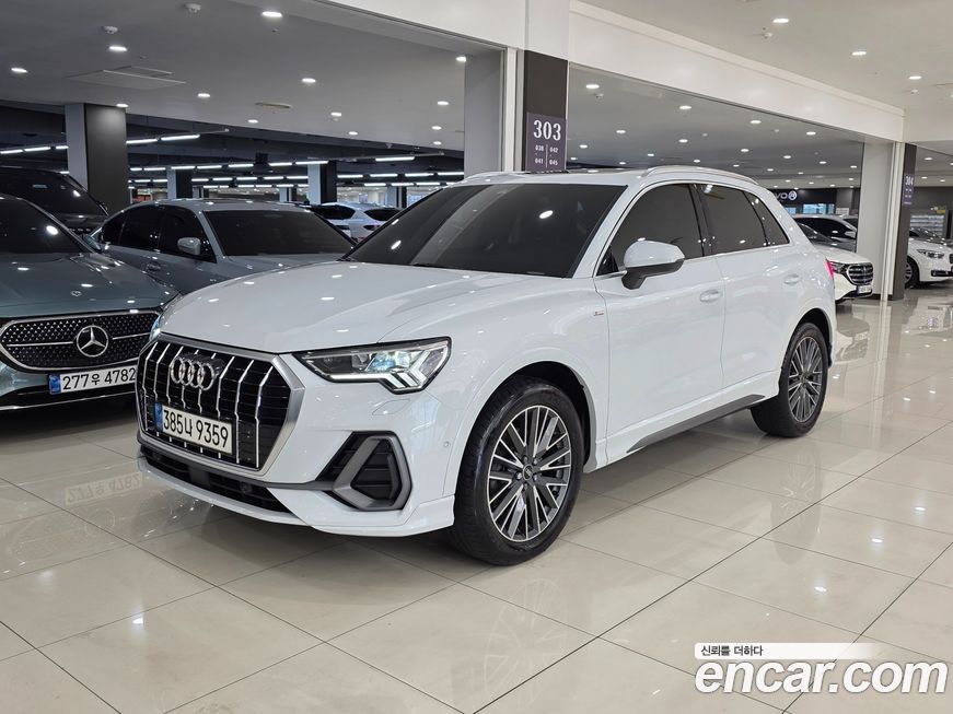 Audi Q3 35 TDI Premium, 2023