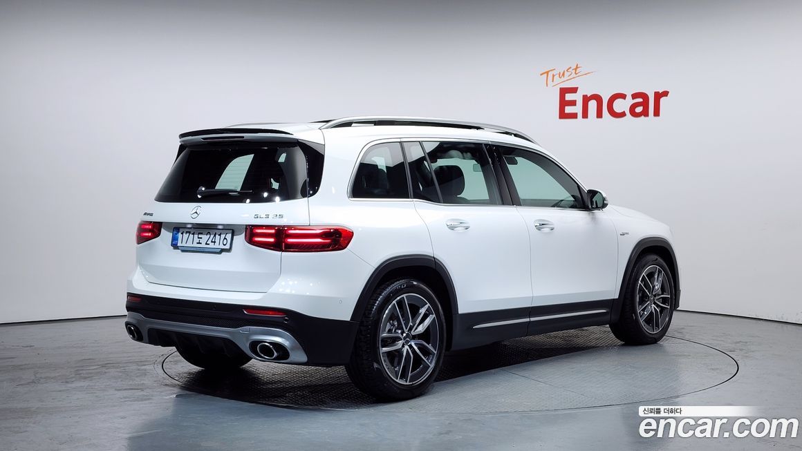 Mercedes-Benz GLB-Class AMG GLB35 4MATIC, 2025