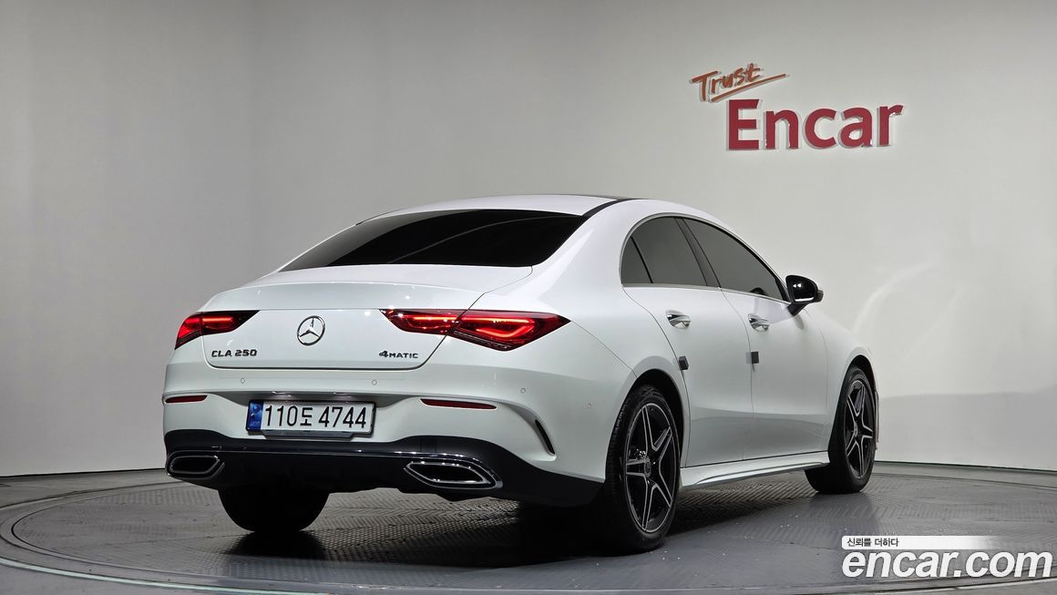 Mercedes-Benz CLA-Class CLA250 4MATIC, 2023