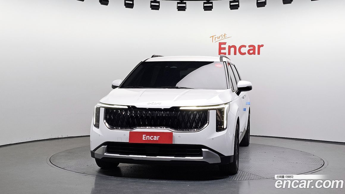 Kia Carnival 9-Seater Prestige, 2024