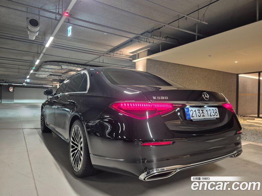 Mercedes-Benz S-Class S450L 4MATIC, 2023