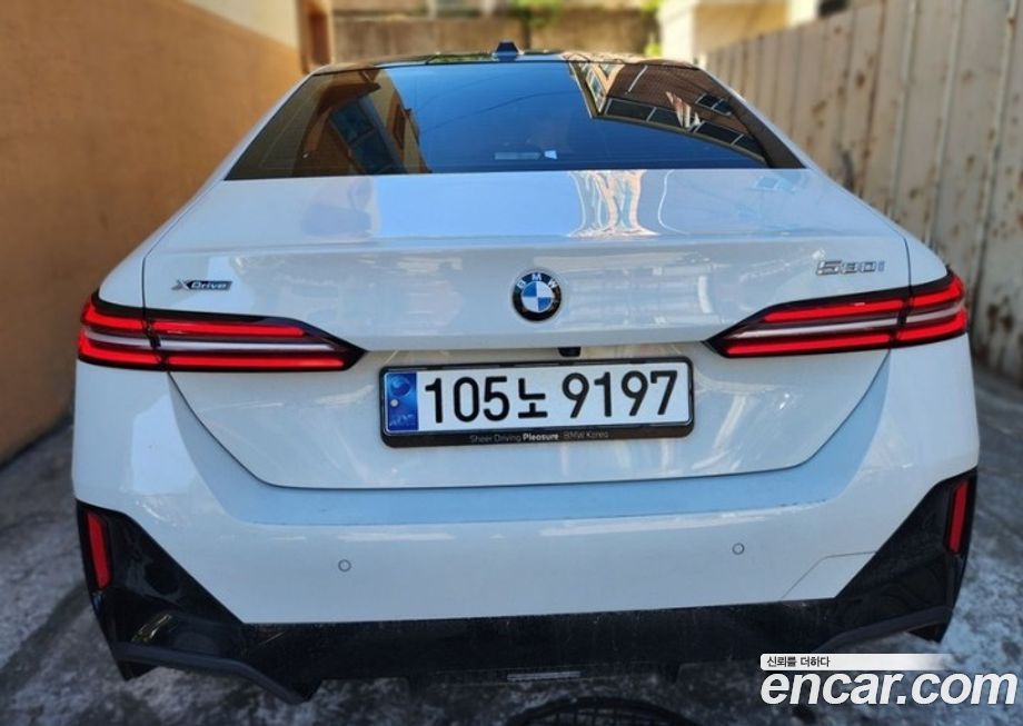 BMW 5-Series 530i xDrive M Sport, 2024