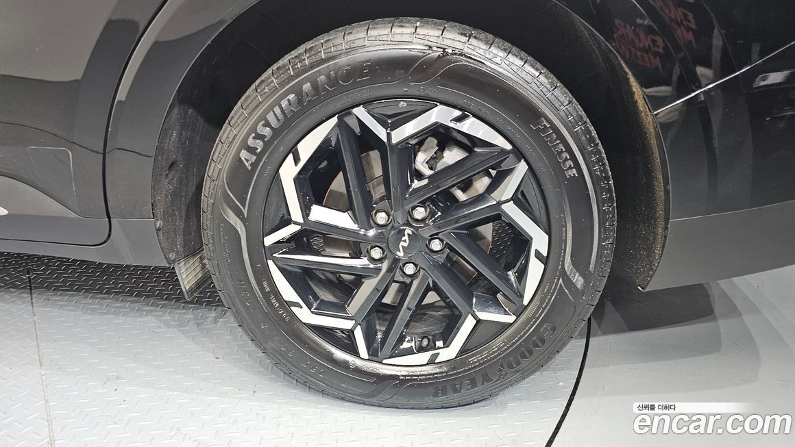 Kia Carnival 9-Seater Noblesse, 2025