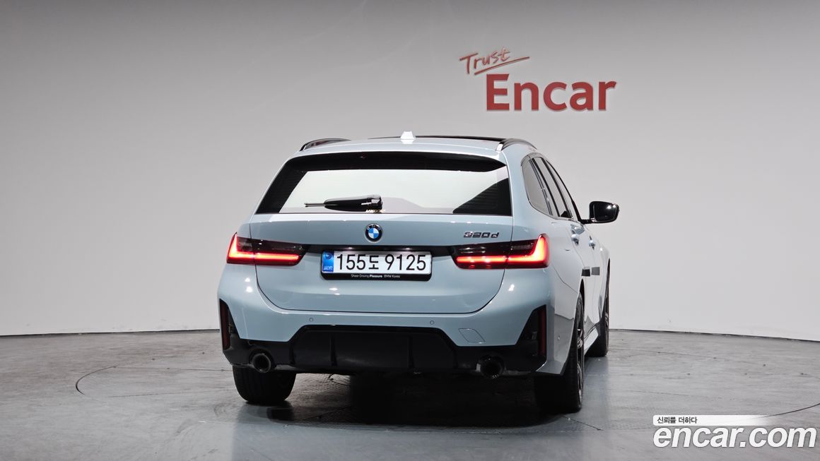 BMW 3-Series 320d Touring M Sport, 2025