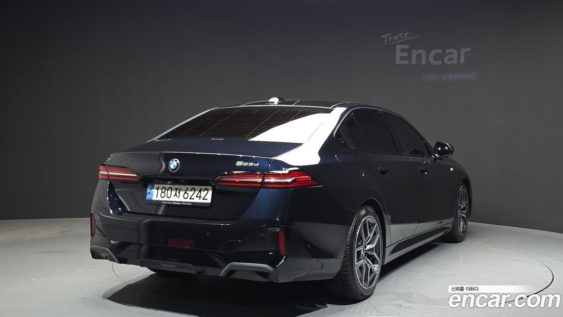 BMW 5-Series 523d M Sport, 2024