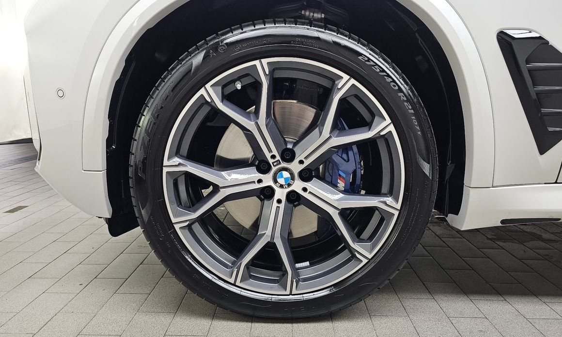 BMW X5 xDrive 40i M Sport, 2025