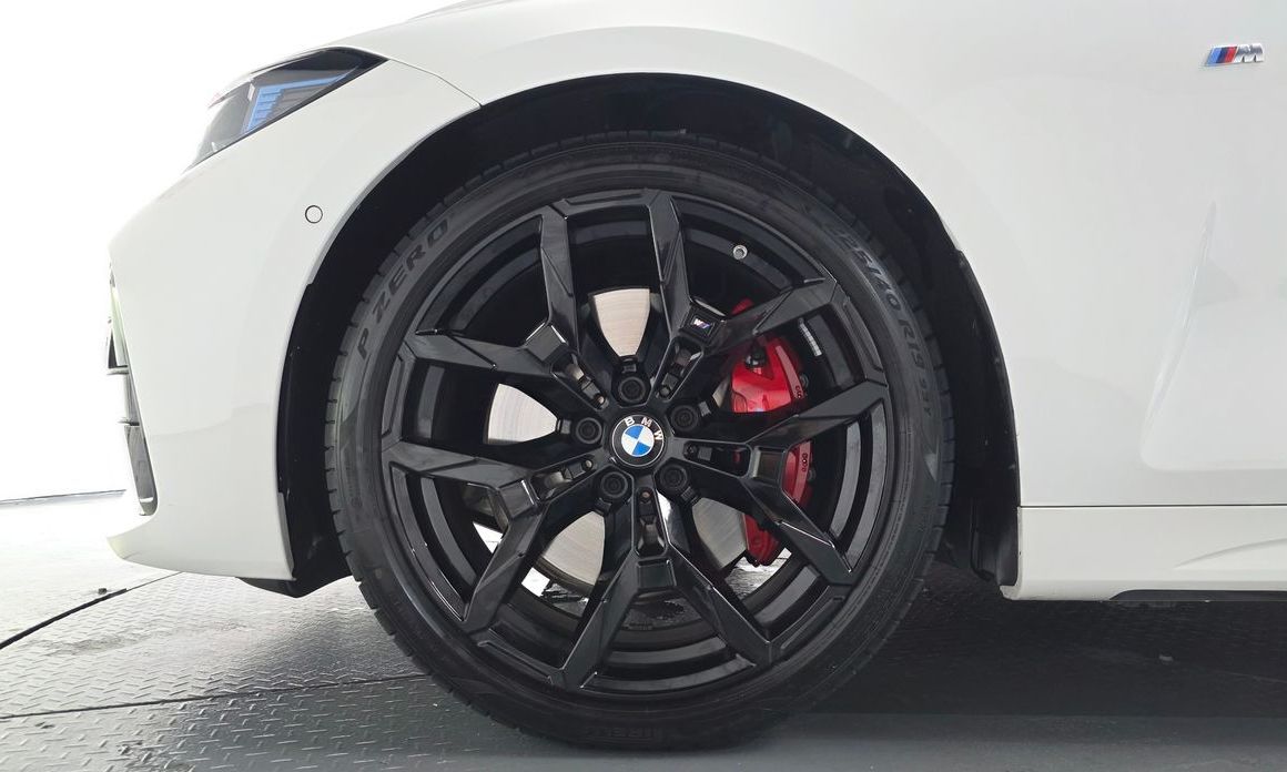 BMW 4-Series 420i M Sport Pro Convertible, 2025
