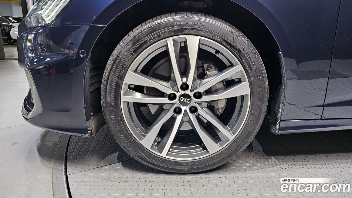 Audi A6 45 TFSI Premium, 2023