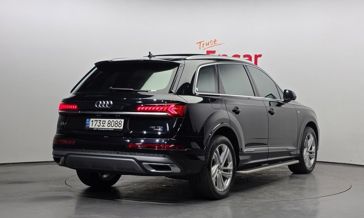Audi Q7 45 TDI Quattro, 2021