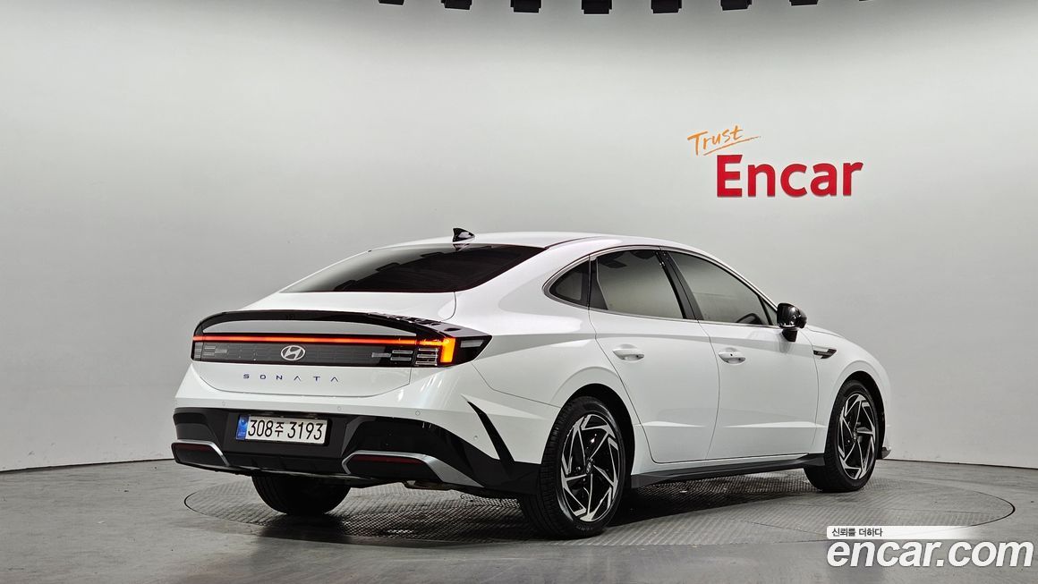 Hyundai Sonata 1.6 Turbo, 2025