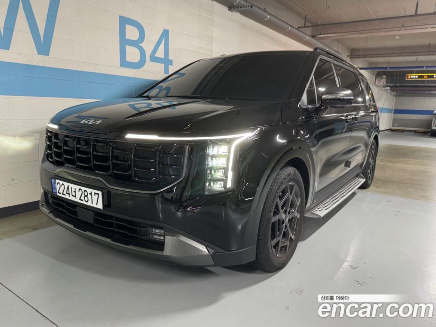 Kia Carnival 9-Seater Gravity, 2025