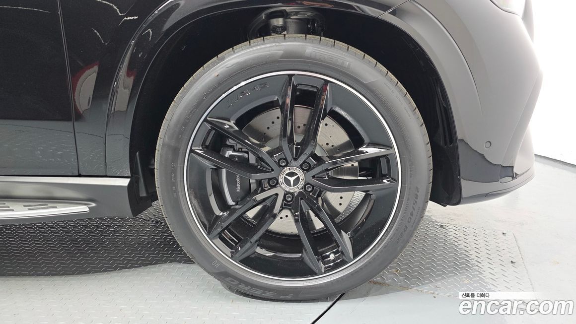 Mercedes-Benz GLE-Class GLE450 4MATIC, 2025