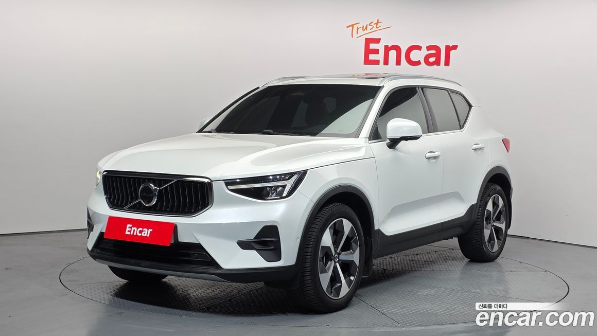 Volvo XC40 B4 Ultimate Bright, 2023