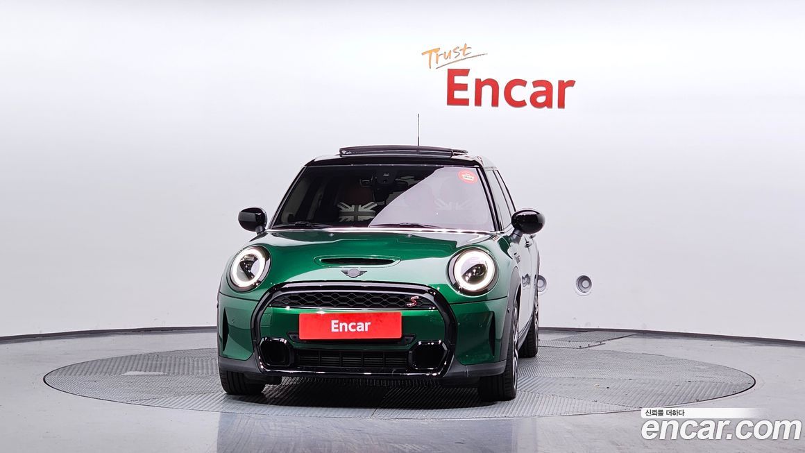 Mini Cooper 5Door Classic, 2024