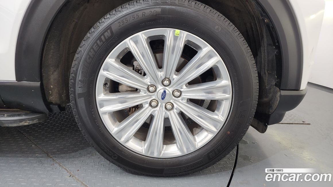 Ford Explorer 2.3 LimIted 4WD, 2021