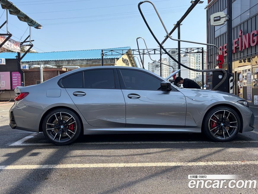 BMW 3-Series M340i Pro, 2025