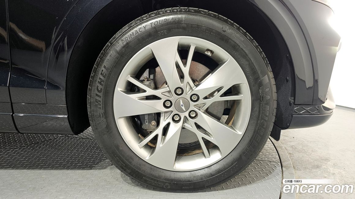 Genesis GV70 2.5T Gasoline 2WD, 2021