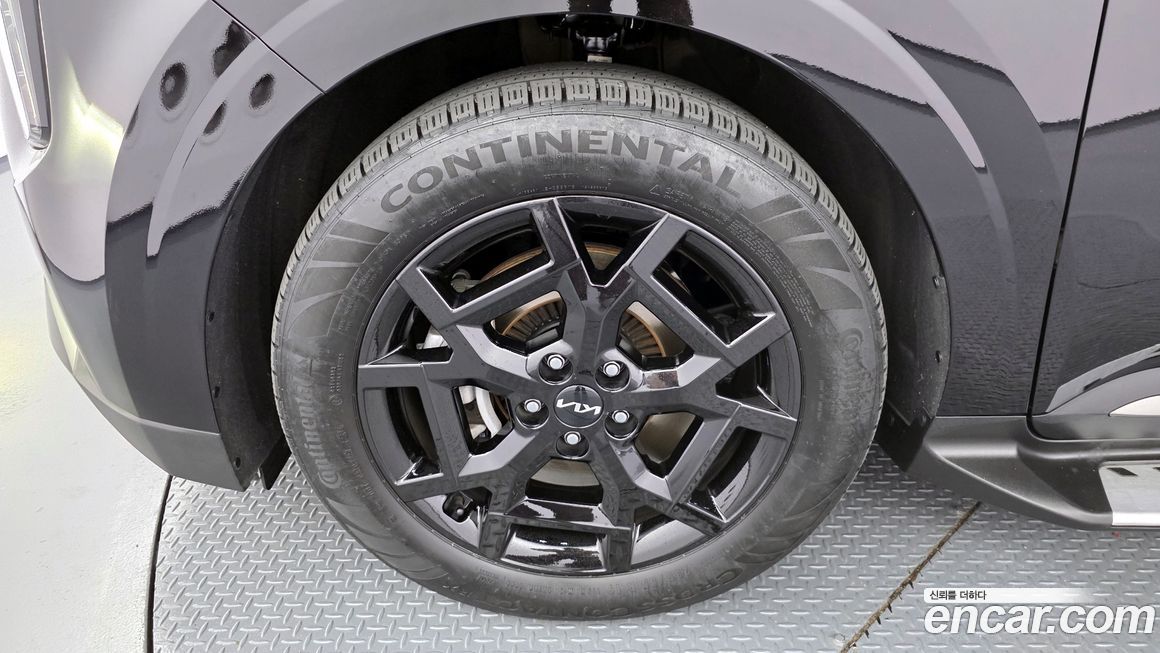 Kia Carnival 9-Seater Noblesse, 2024