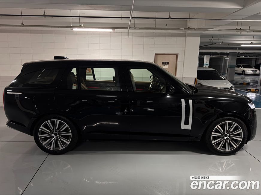 Land Rover Range Rover P530 Autobiography Long Wheel Base, 2026