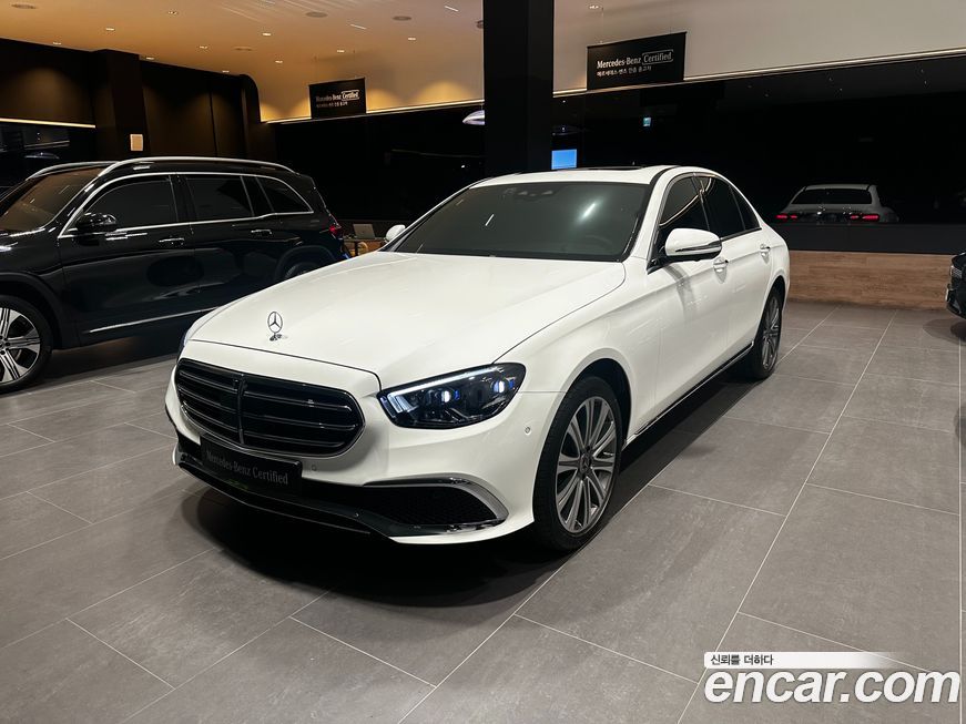 Mercedes-Benz E-Class E350 4MATIC Exclusive, 2023