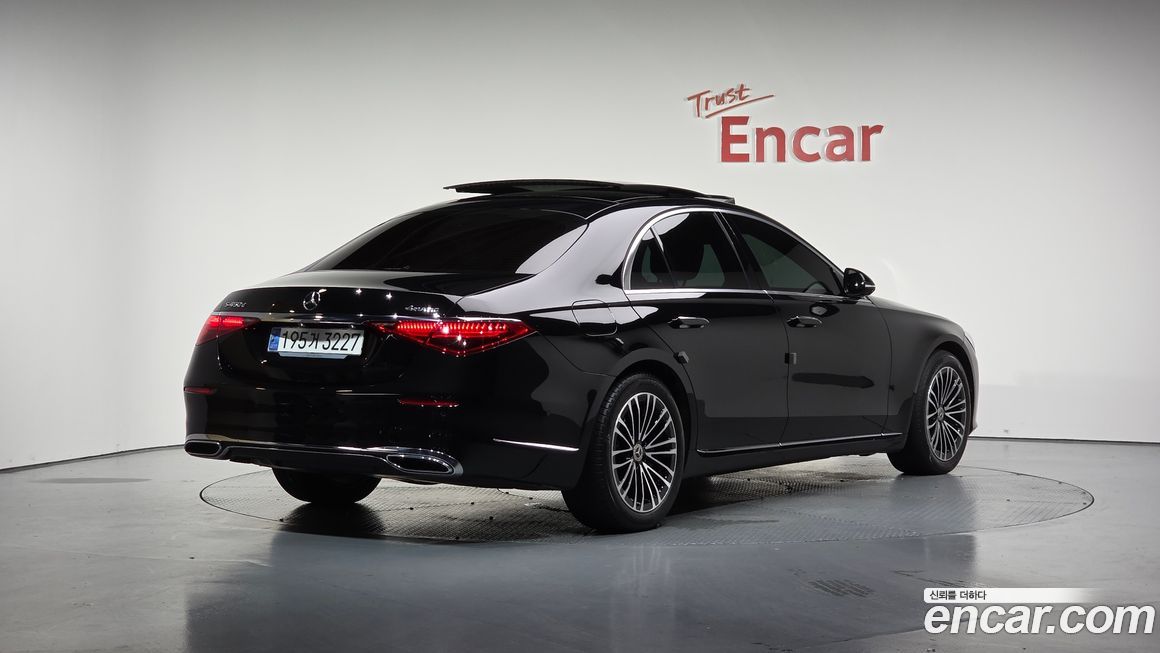 Mercedes-Benz S-Class S450 d 4MATIC, 2024